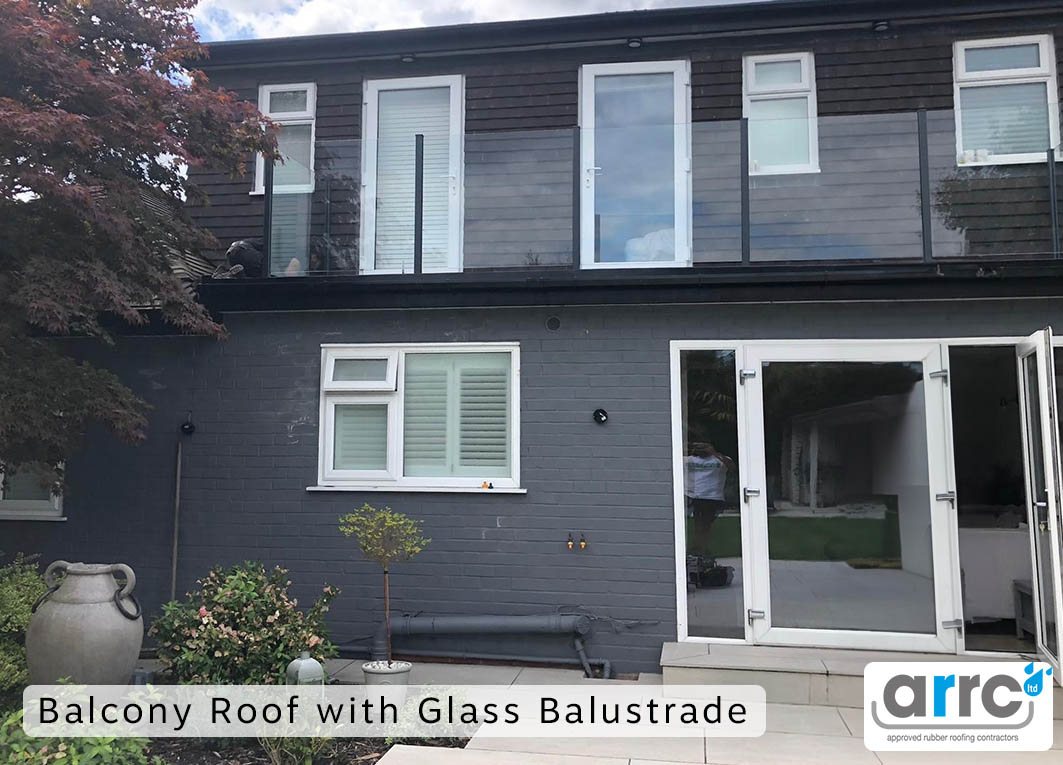 balcony-install-with-glass-balustrade